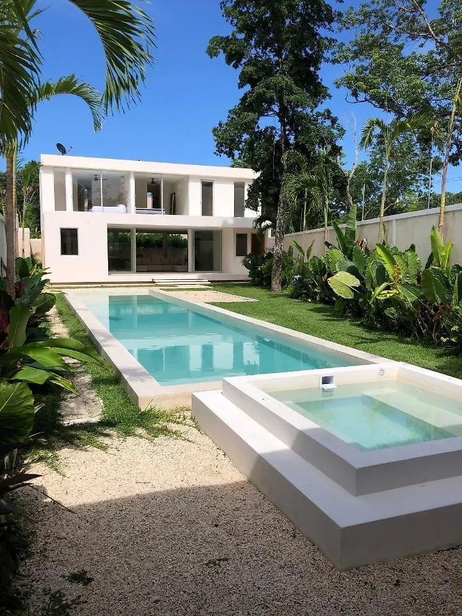 11Br I Hacienda Zalama location