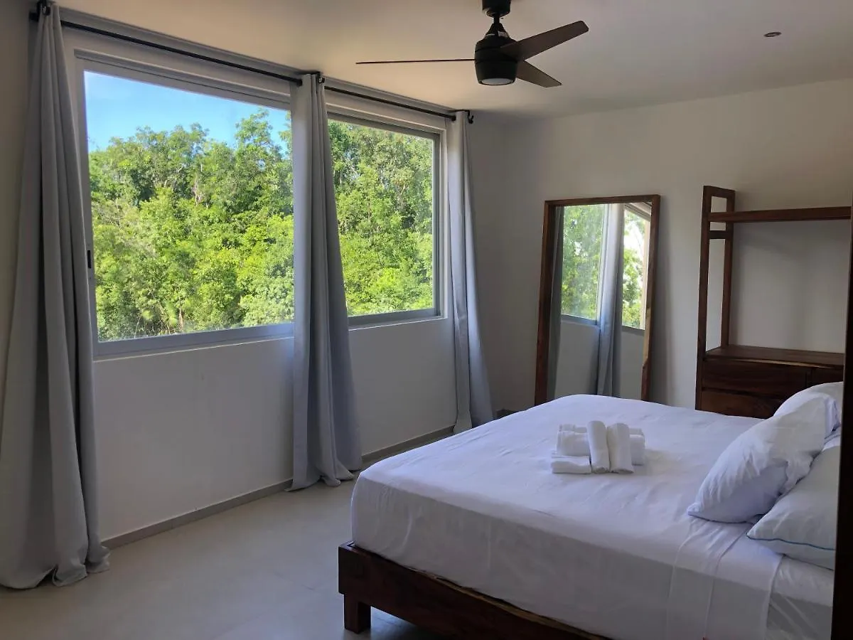 11Br I Hacienda Zalama Τουλούμ